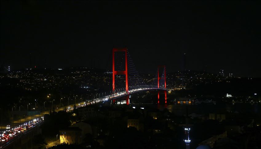Photo of نورافشانی دو پل استانبول در صدمین سالگرد استقلال افغانستان