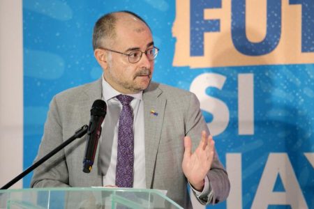 انتصاب ژیل برتران؛ دیپلمات فرانسوی در مأموریتی حساس