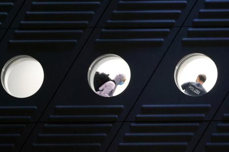 دومین گروه پناهجویان افغانستانی از پاکستان راهی آلمان شد