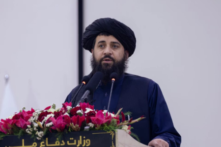 ملا یعقوب در قطر؛ طالبان آماده گفت‌وگو با آمریکا