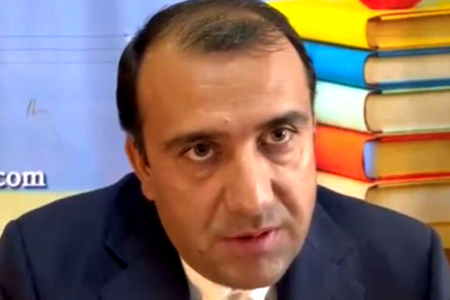 دکتر خالدین ضیایی: جنگ طالبان و پاکستان نبردی برای بقا است، نه صلح