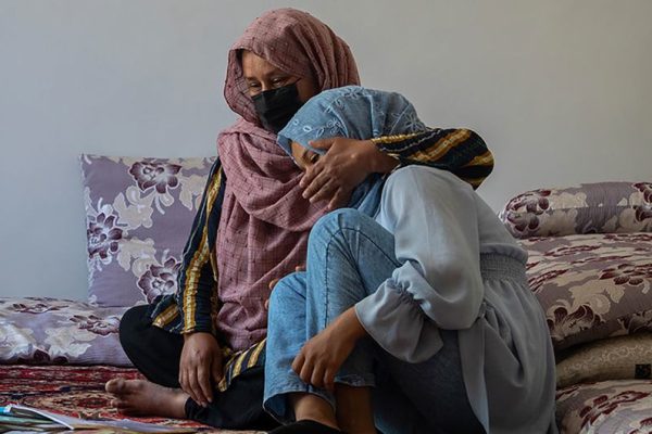 طالبان و حذف سیستماتیک زنان؛ هشدار عفو بین‌الملل