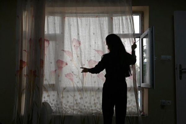 حبس در مهاجرت؛ خبرنگاران افغانستان زیر سایه ترس در پاکستان