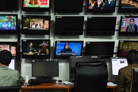 تلویزیون کاپیسا رادیو شد؛ ممنوعیت تصویر زنده‌جان