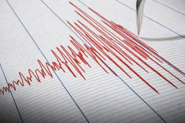 زمین‌لرزه ۵.۸ ریشتری شمال‌شرق افغانستان را لرزاند