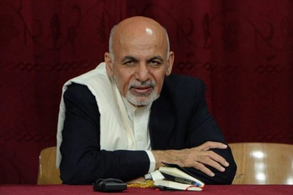 اشرف‌غنی ابوظبی را ترک کرد و راهی لبنان شد