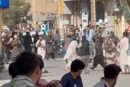 هرات؛ اعتراضات از مرز سکوت گذشت