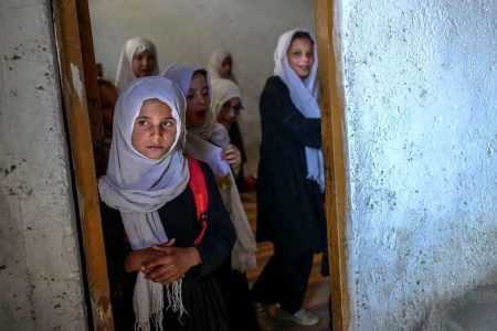 «با گریه رفتیم»؛ روایت دختران هرات از اجبار