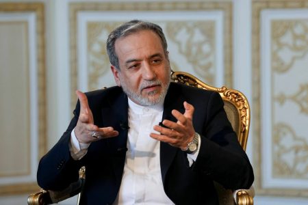 عراقچی: تشکیل حکومت فراگیر، پیش‌شرط ثبات پایدار در افغانستان است