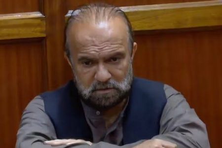 ظاهر قدیر؛ واکنش دوگانه کاربران به استرداد امریکا