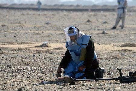 کشته شدن یک کودک در انفجار مهمات باقی‌مانده از جنگ در خوست