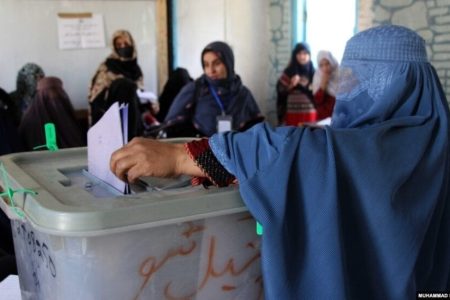 افغانستان و دموکراسی؛ آزمونی که ناتمام ماند